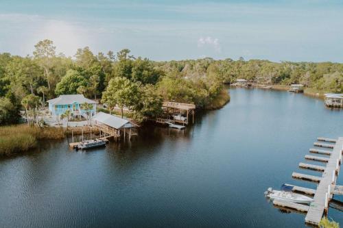 Serene Steinhatchee River Home with Boat Dock