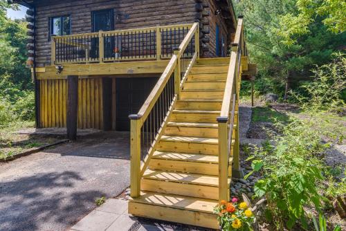 Fairhaven Harbor-Front Gem - Steps From the Water!