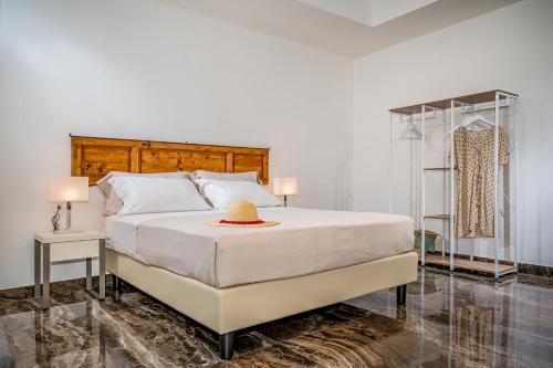 King Suite with Sea View image 9