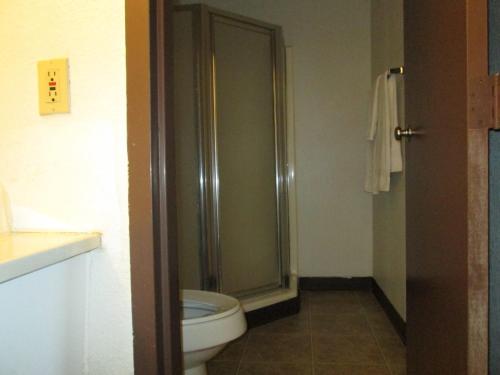 2 double beds