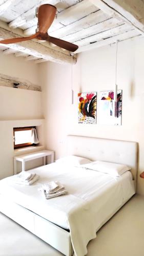 CASINA TOSCANA, Cozy studio in the heart of Campiglia Marittima with FREE Wi-Fi