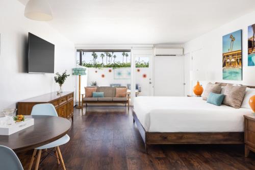 room detail thumbnail 0