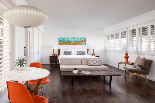 room detail thumbnail 0