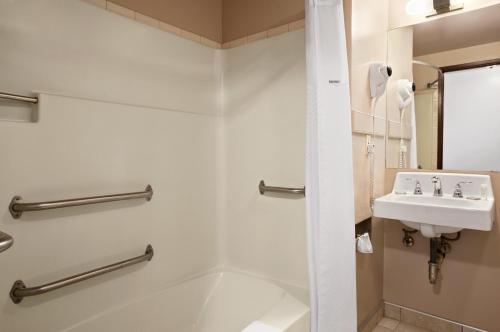 Super 8 by Wyndham Coeur d'Alene, Coeur d'Alene (foto 3)