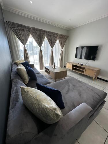 ReNest_2 bed apartment with backup power_