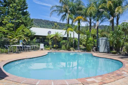 Swimming pool, Kangaroo Valley Golf and Country Retreat in Kangaroo Valley