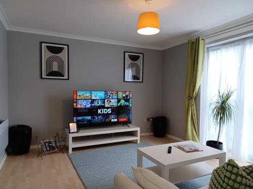 Green Door-The Malting- Specious 1st Floor-One Bedroom Apartment -Fully Furnished-Quiet- Free Parking -Dunstable