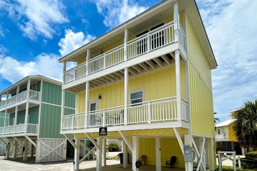 Yellow Rose – Gulf Shores, AL