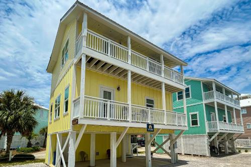 Yellow Rose – Gulf Shores, AL
