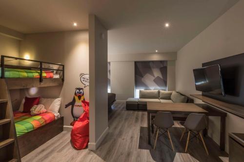 477443330 Hôtel & Suites Normandin Lévis