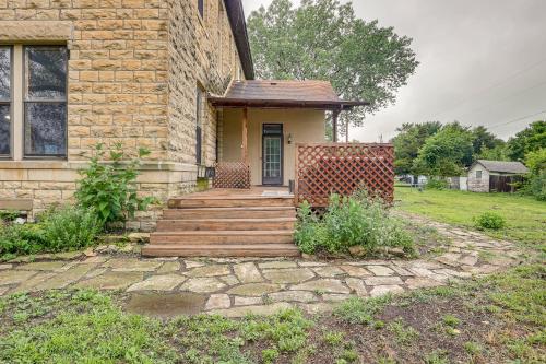Renovated Schoolhouse w/ Piano & Private Deck! in Marion (KS)