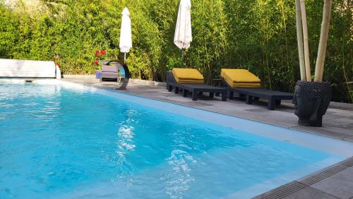 Le Mas ROLLAND, Piscine chauffée & SPA - Millau - Gorges du Tarn chambre d'hôte Aguessac