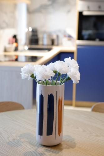 Treetop Apartments Treetop Apartments