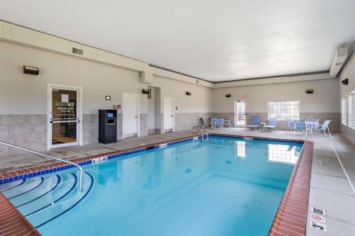 베스트 웨스턴 플러스 미드아메리카 호텔 - 전망