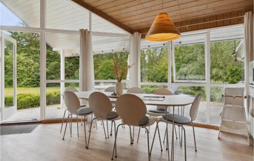 Cuina, Holiday Home Ravnevej Idestrup Ix in Idestrup