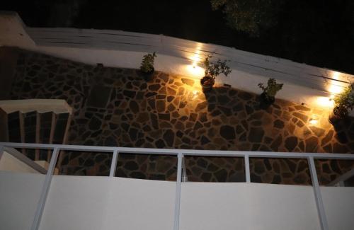 Double Room image 7