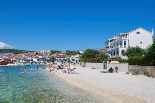 Apartment Okrug Gornji 9693a Trogir