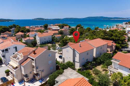  Apartments by the sea Zaboric, Sibenik - 469 in Zaboric