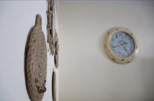 One-Bedroom Apartment image 7
