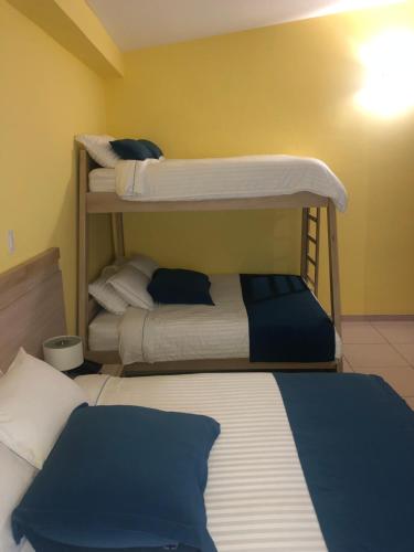 1 king bed, 1 bunk bed