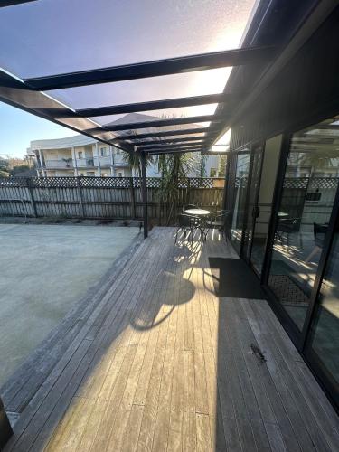 Modern Two bedroom Oasis