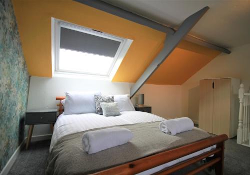 Westbourne - Spacious 4 bed flat with free parking, Гейтсхед (фото 8)
