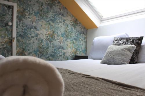 Westbourne - Spacious 4 bed flat with free parking, Гейтсхед (фото 7)