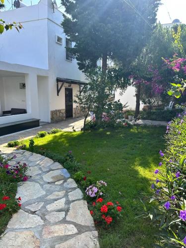 Bodrum Gundogan Full Sea View With Garden Triplex Villa