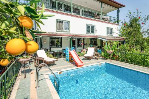 Duplex Villa w Pool Garden and BBQ in Koycegiz