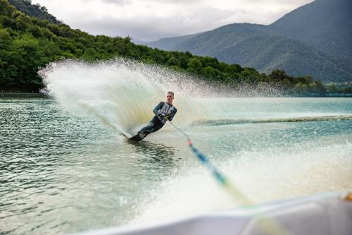 477533998 Kvareli Lake Resort