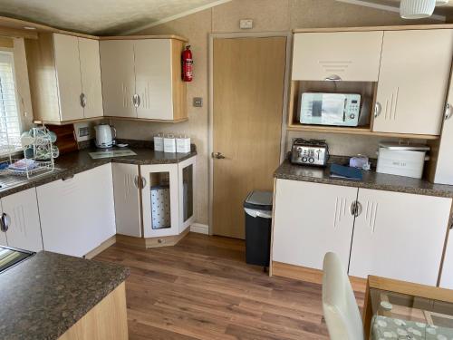 Cosy & Modern Cabin In Heart of Northumberland in Shilbottle