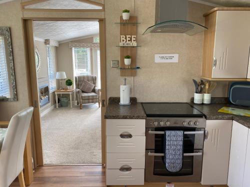 Cosy & Modern Cabin In Heart of Northumberland in Shilbottle