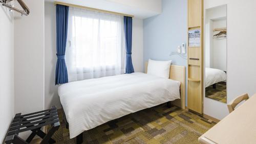 1 twin bed