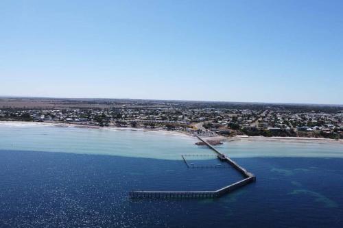 Holli-daze on Coast Moonta Bay