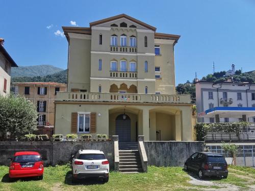 Apartment with parking near the historical center, Bellano (Foto 2)