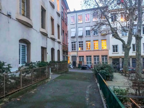 Exterior view, Le White Cozy - Lyon - Croix Rousse near Vieux Lyon
