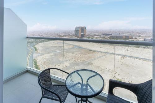 Modern Studio with Pool & Gym Access - image 12