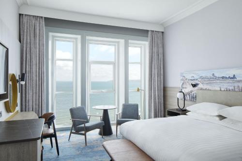 Superior King Room with Sea View