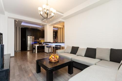 Two bedroom Apartment In The City Center - Tbilisi City