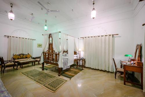 Neemrana's - Deo Bagh