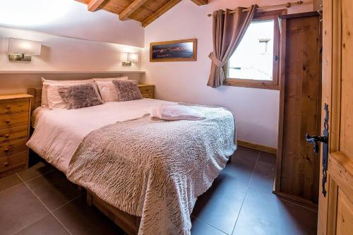 Toulouse - 3 bedroom apt close to the slopes with log fire in Station Sainte-Foy