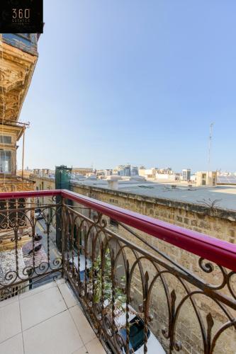 A 1BR Stylish, fully equipped home in the capital by 360 Estates, La Valette (photo 3)