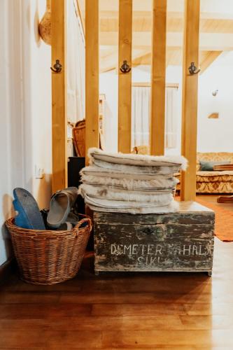 DEMETER Guesthouse FOX DEMETER Guesthouse FOX