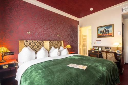 Myer's Hotel Berlin - image 2