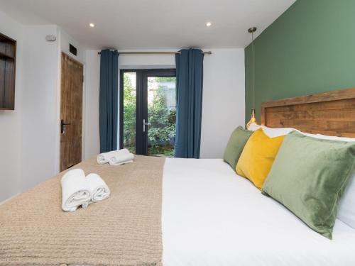 Pass the Keys Lovely 1 bed apartment close to city centre, Bath (photo 10)