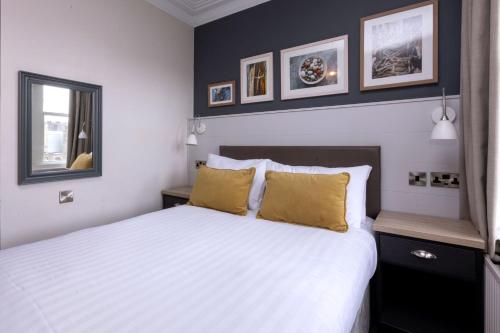 Hotel St George - image 9