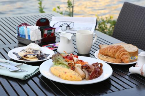 Royal Orchid Sheraton Riverside Hotel Bangkok, Bangkok (photo 10)
