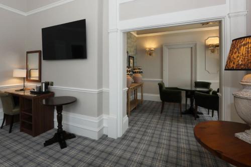 Hotel St George - image 2