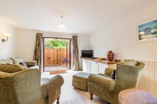 Tystie Cottage - Fantastic home by the Norfolk coast - image 2