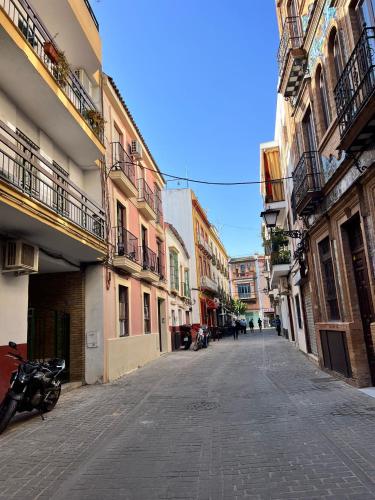 Rodrigo, Sevilla